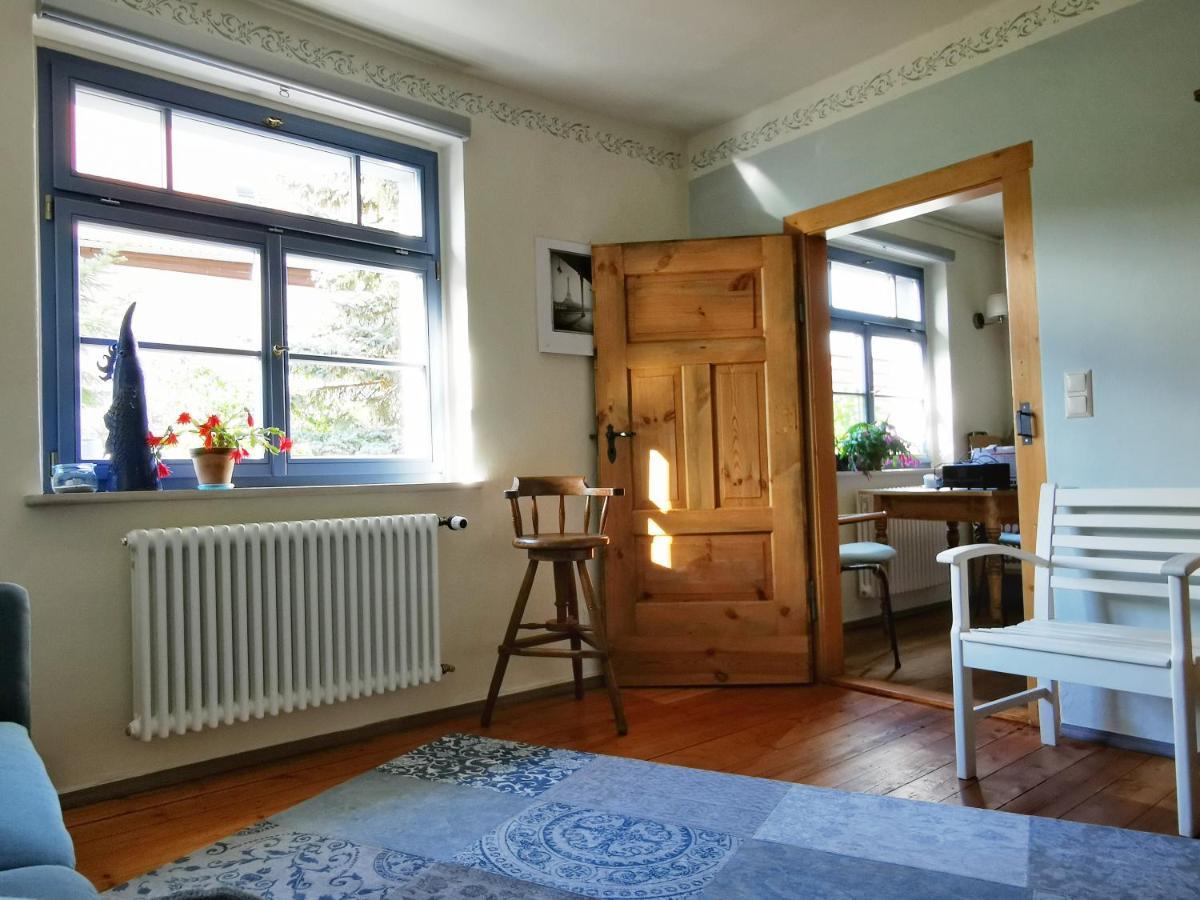 Charmantes Apartment Siebenschlaefer - Ferienwohnung Cafe 7 Weida Екстериор снимка